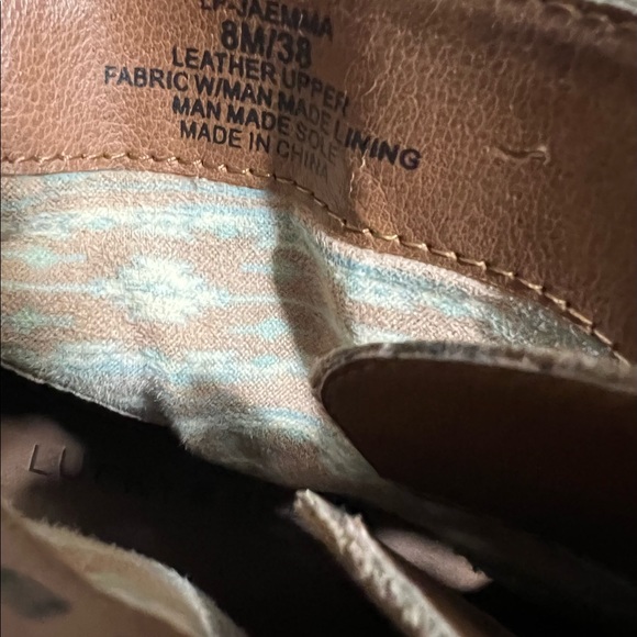 Lucky Brand Jaemma Suede Wedge Ankle Boots Size 8 Tan / Taupe. - Picture 9 of 9